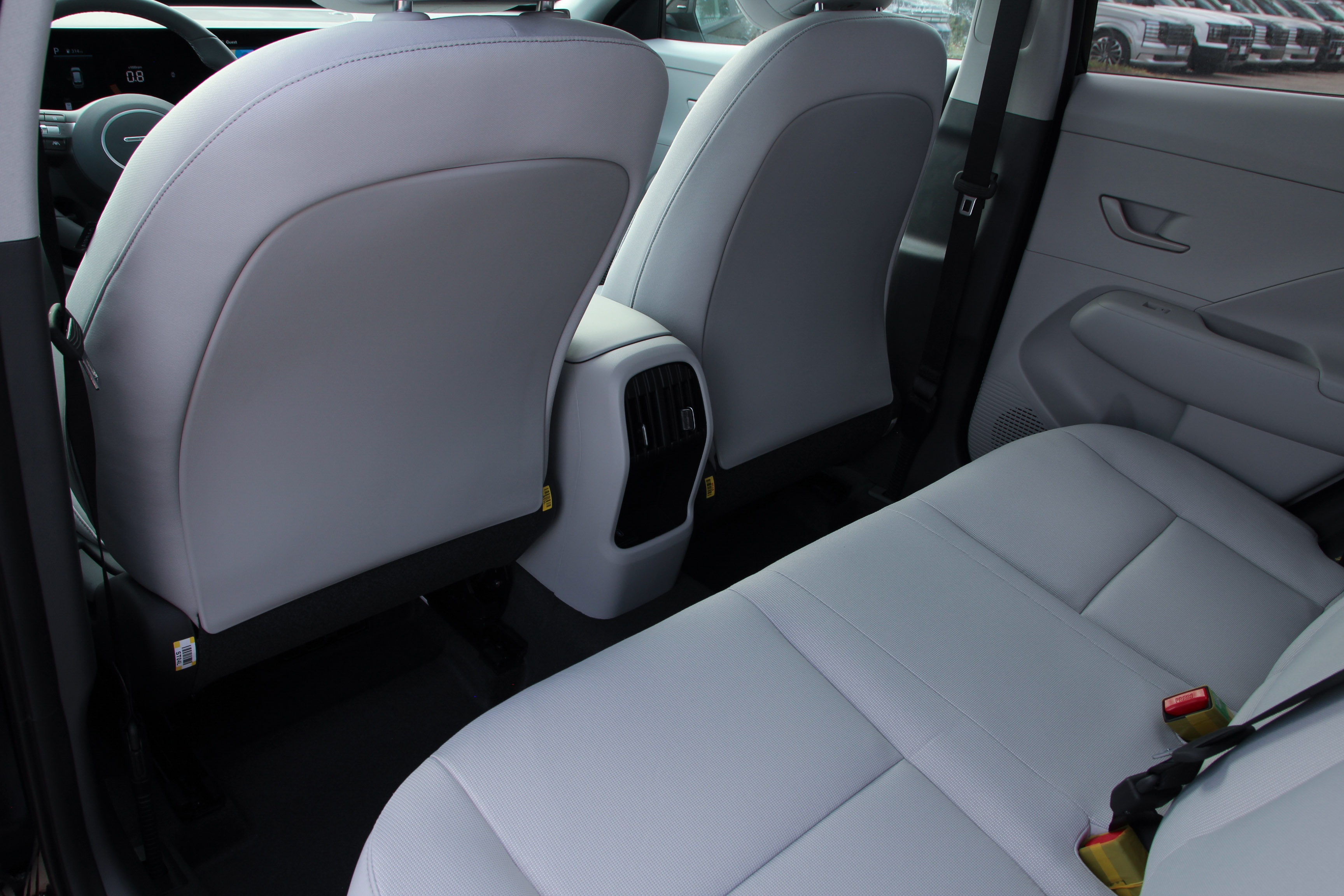 2026 Hyundai Kona SEL photo 15