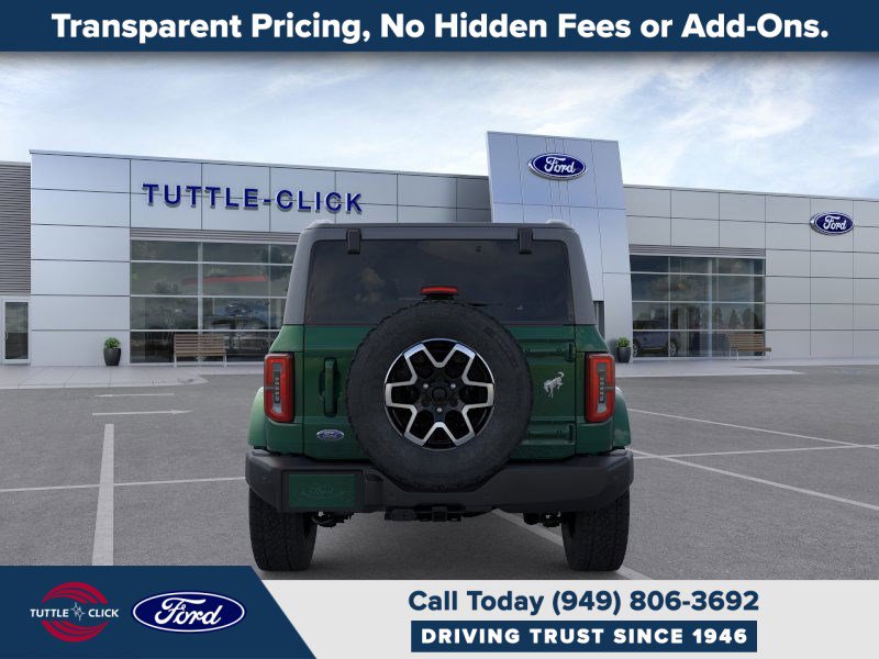 2025 Ford Bronco Outer Banks photo 4