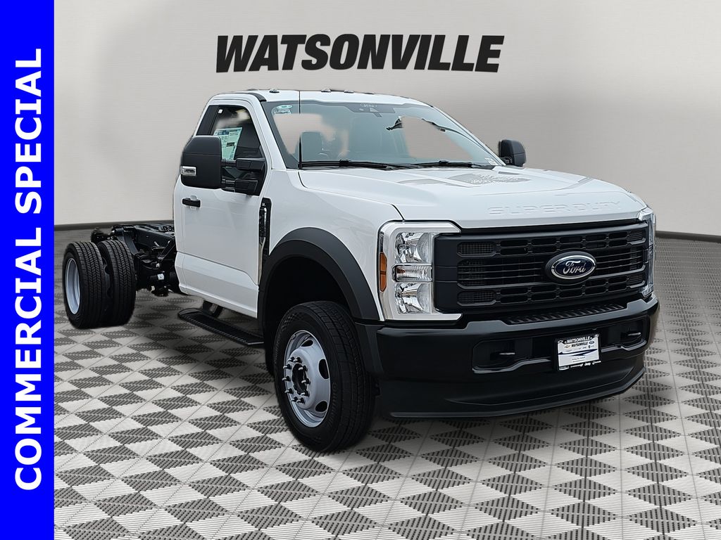 2025 Ford F-450 Super Duty Chassis Cab XL's photo