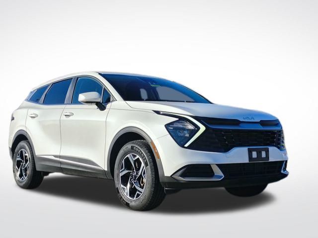 2023 Kia Sportage LX's photo