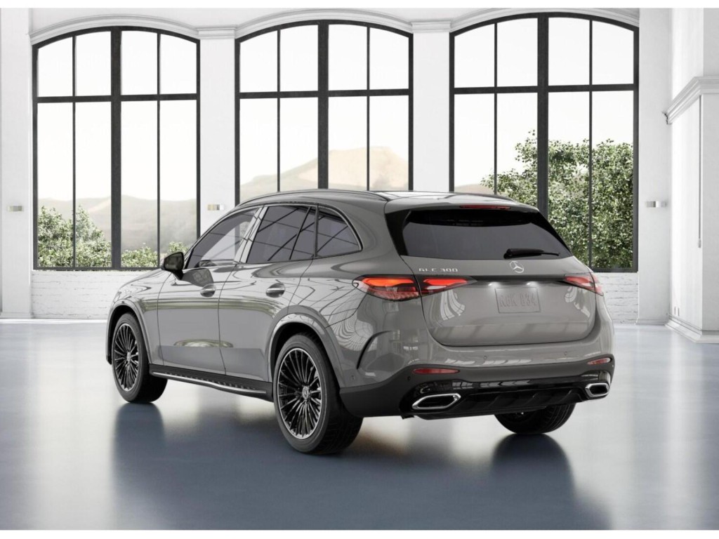 2026 Mercedes Benz GLC 300 photo 26