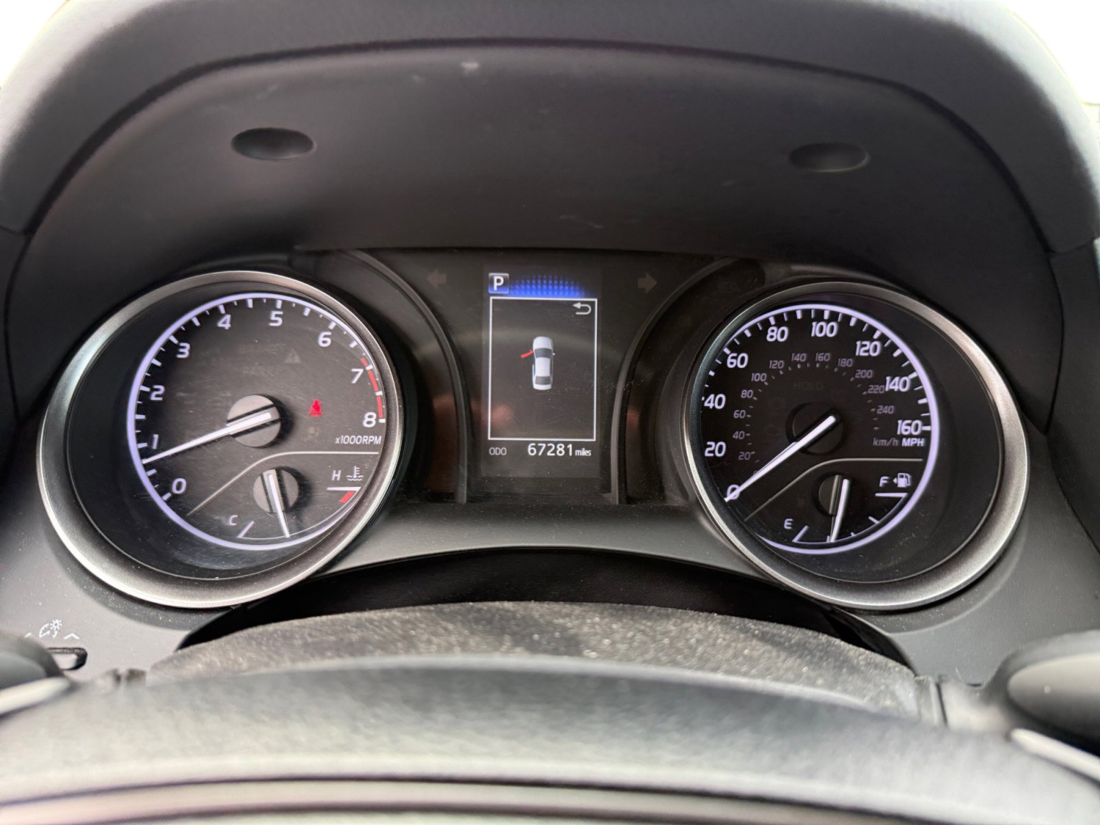2022 Toyota Camry SE photo 11