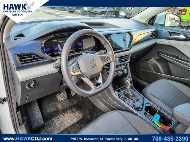2024 VOLKSWAGEN TAOS - Image 9