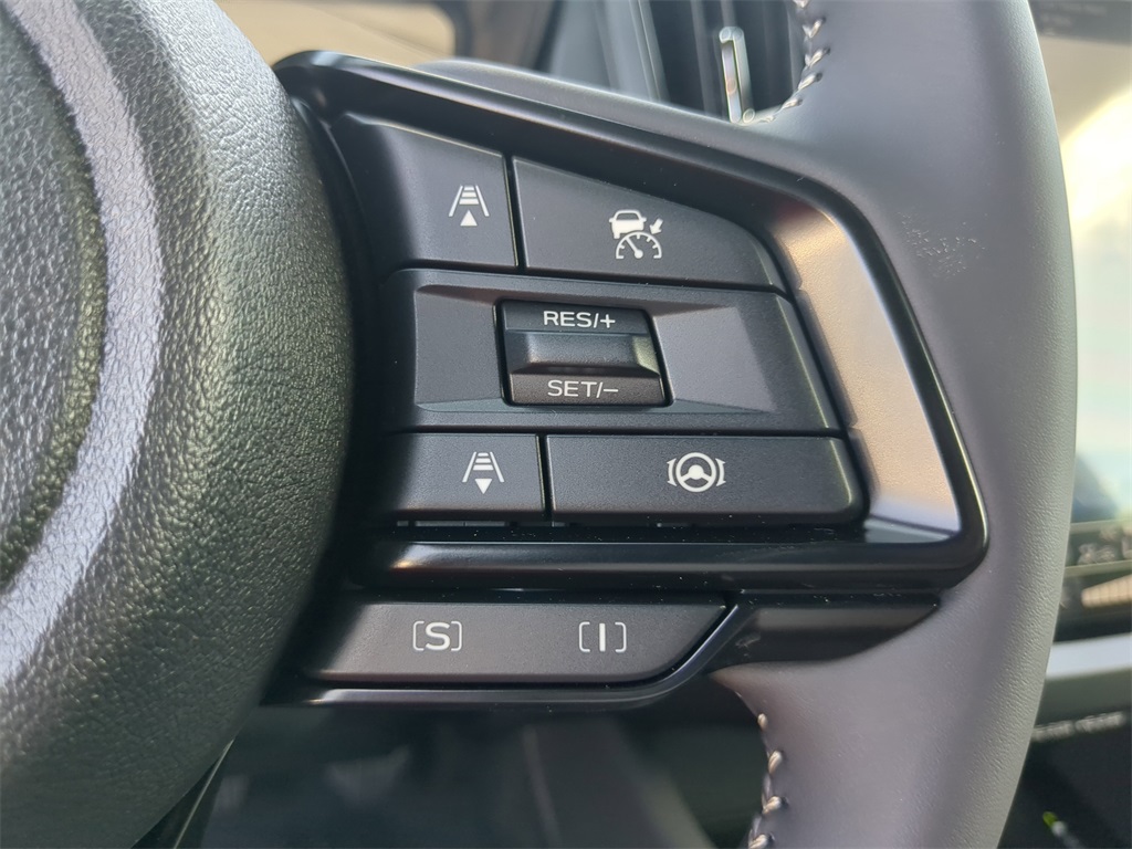 2025 Subaru Forester Premium photo 26