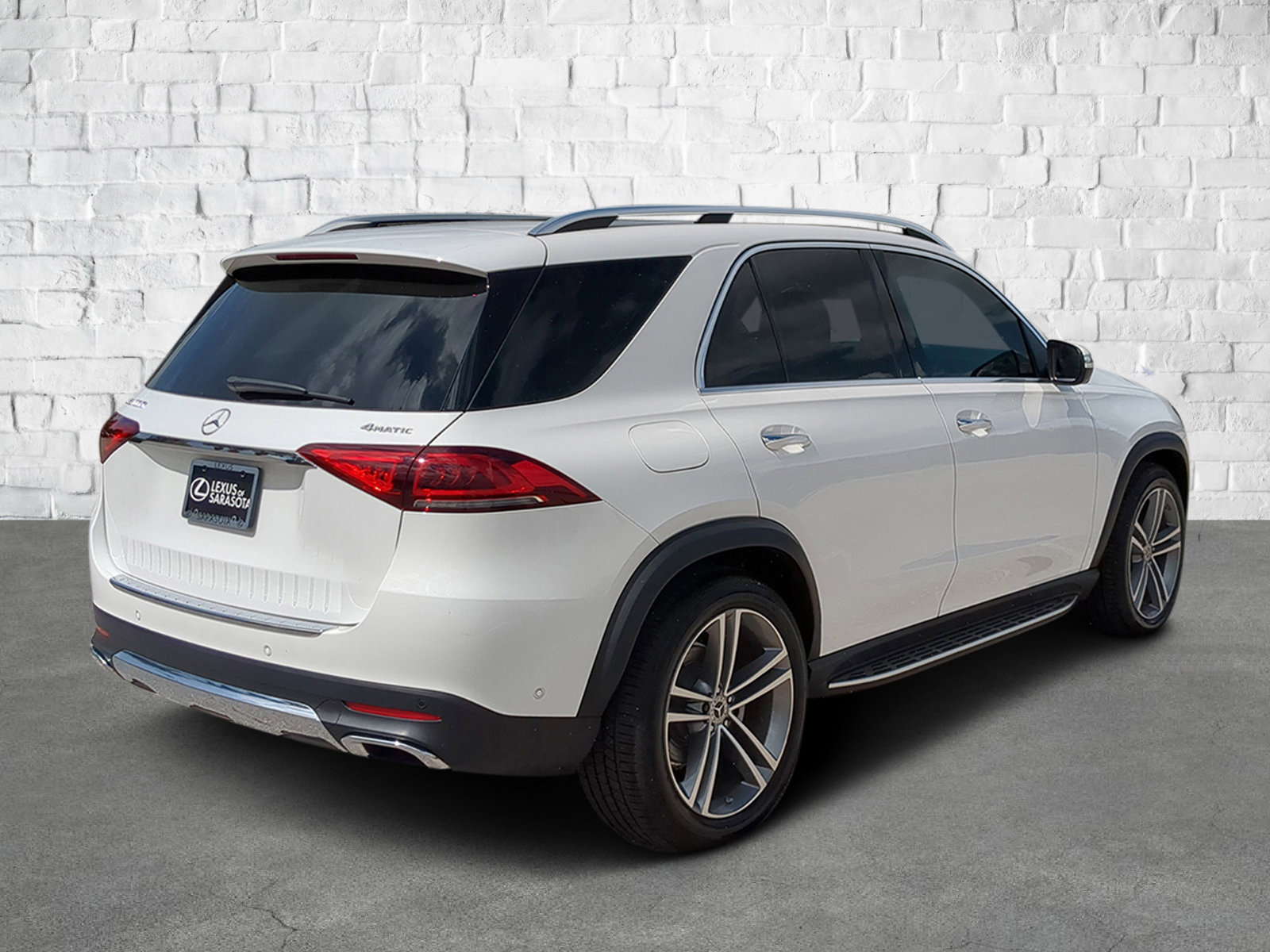 2022 Mercedes Benz GLE 350 4MATIC photo 3