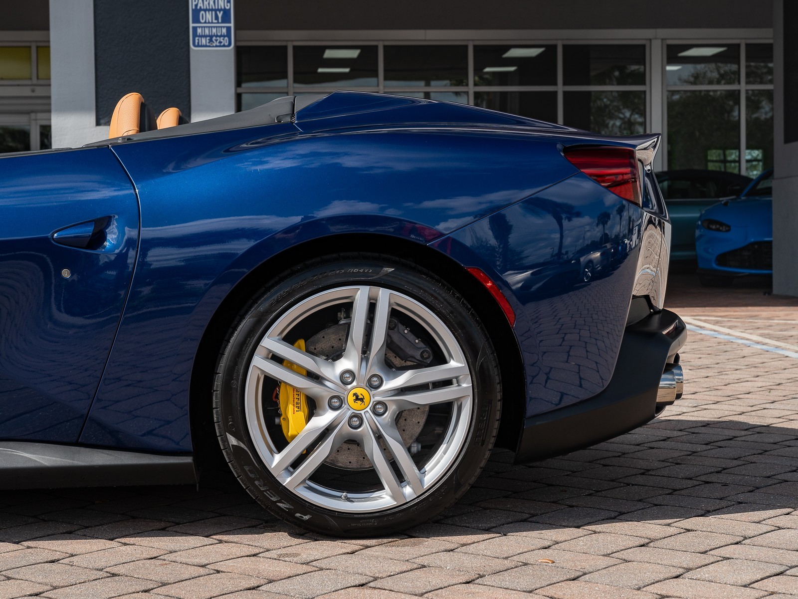 2019 Ferrari Portofino photo 11