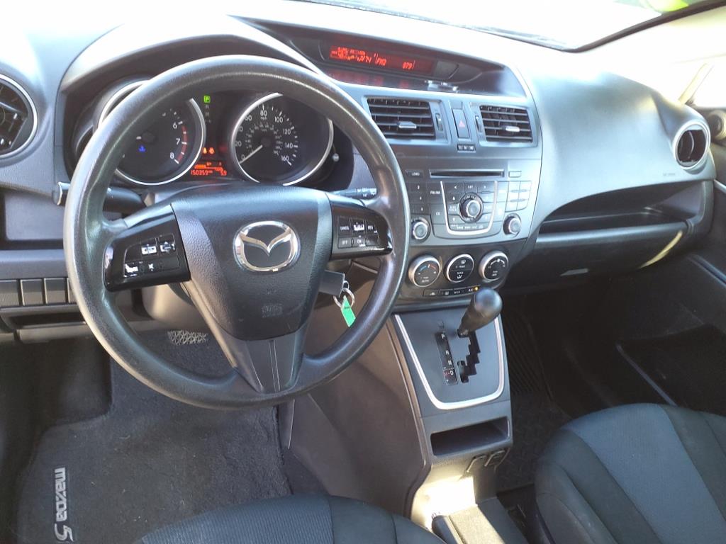 2015 Mazda Mazda5 Sport photo 5
