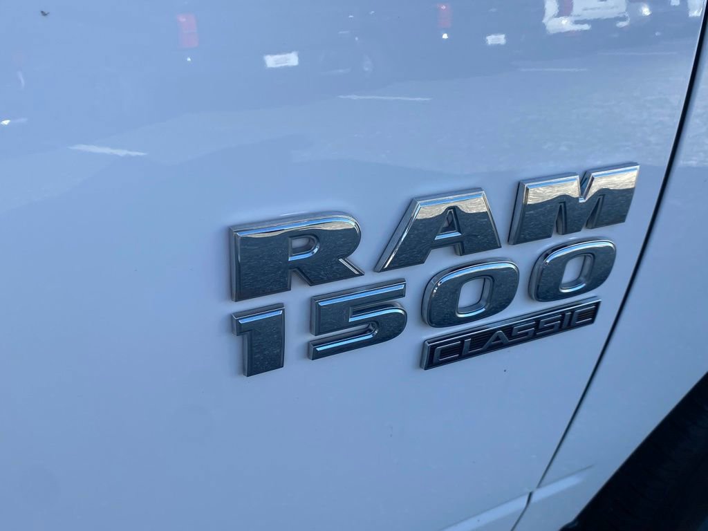 2023 Ram 1500 Classic SLT photo 11