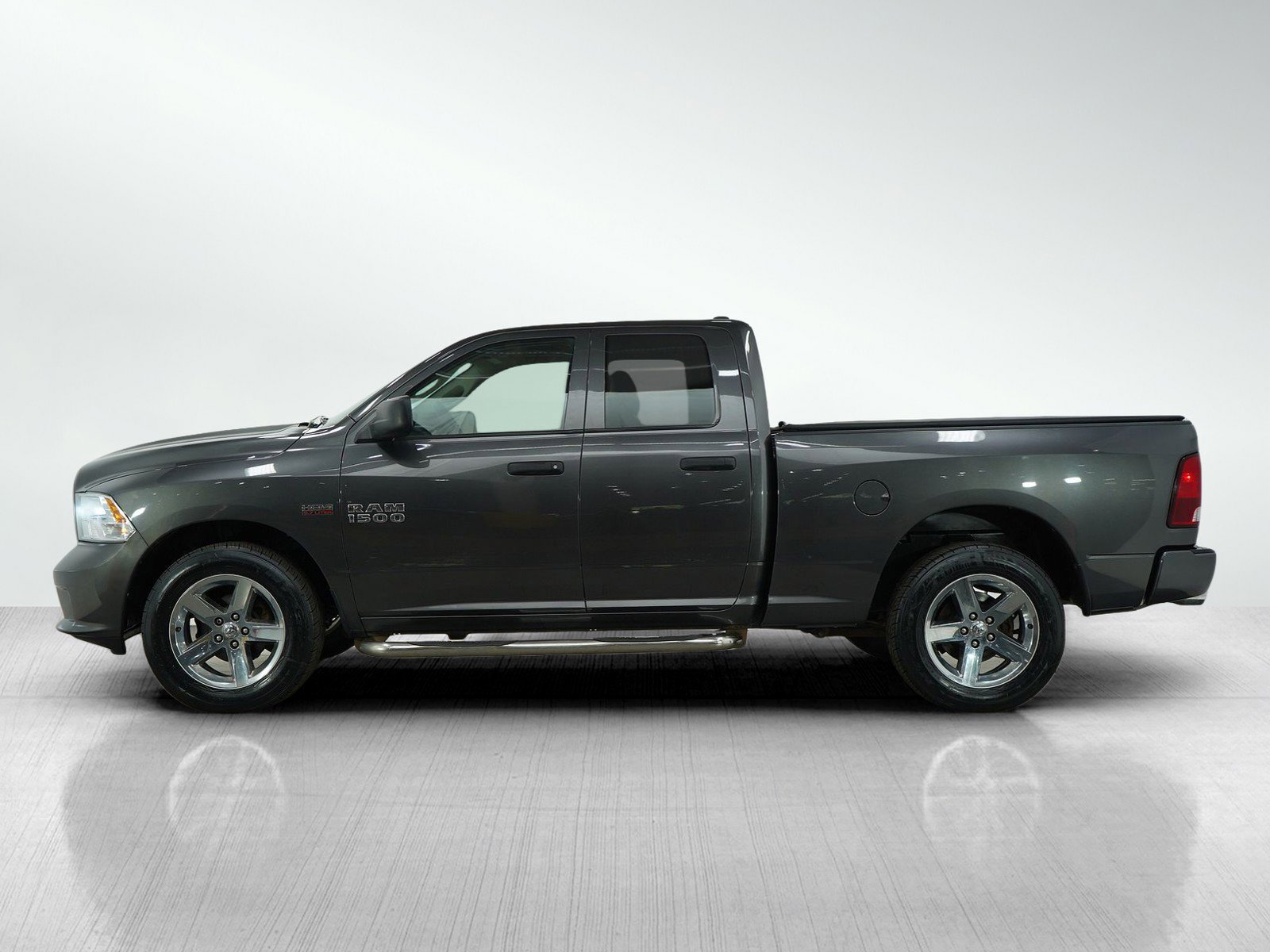 Used 2017 RAM Ram 1500 ST with VIN 1C6RR7FT6HS669209 for sale in Burnsville, Minnesota