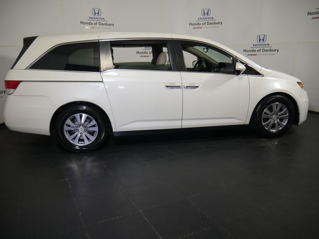 2016 Honda Odyssey EX-L photo 4