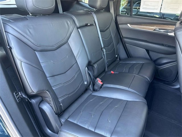 2025 Cadillac XT6 Premium Luxury photo 21