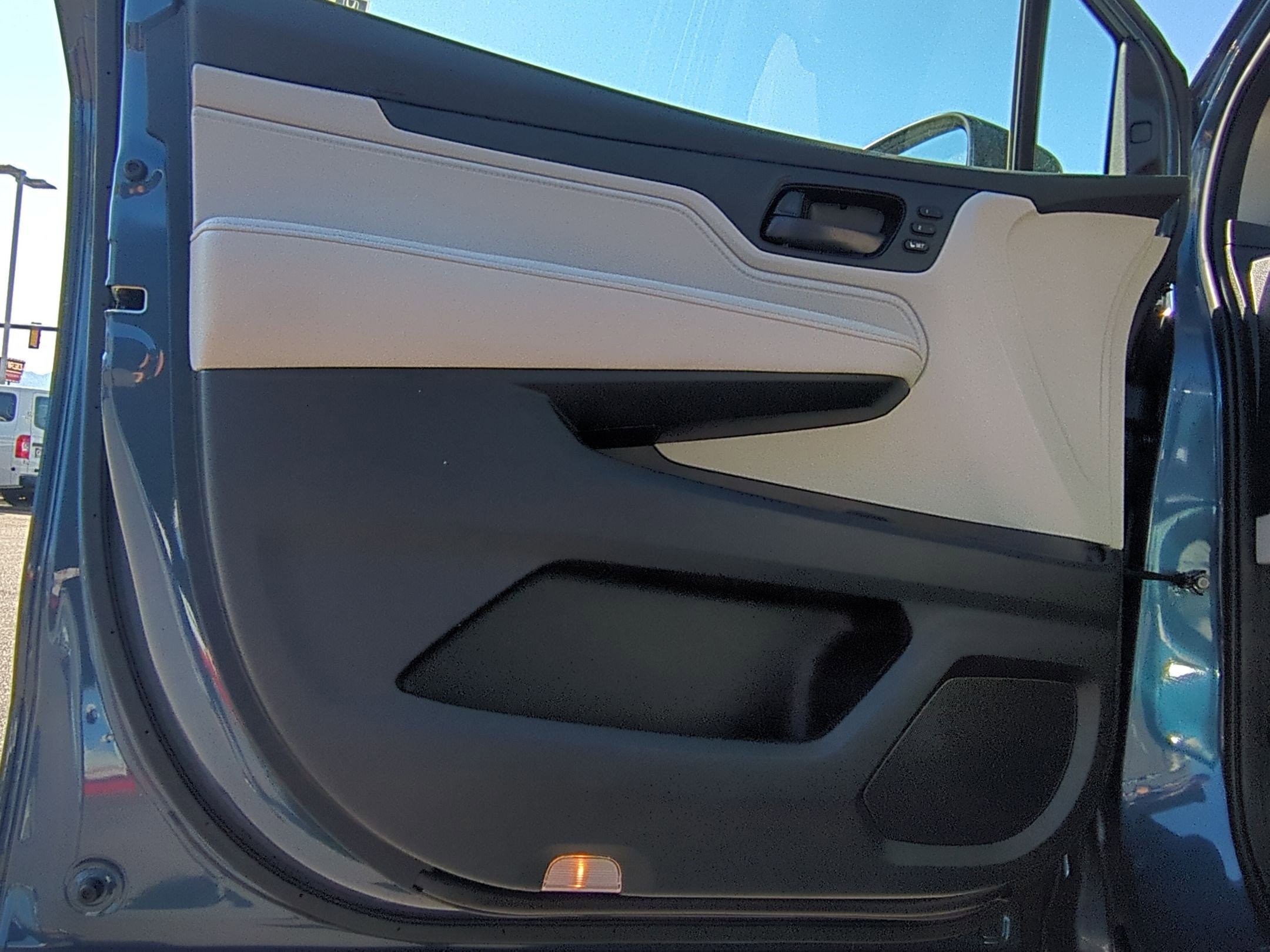 2026 Honda Odyssey EX-L photo 6