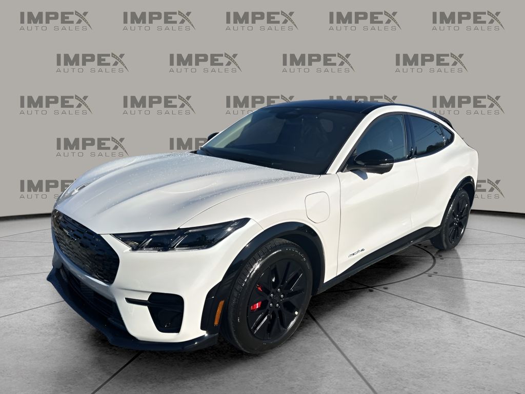 2025 Ford Mustang Base's photo