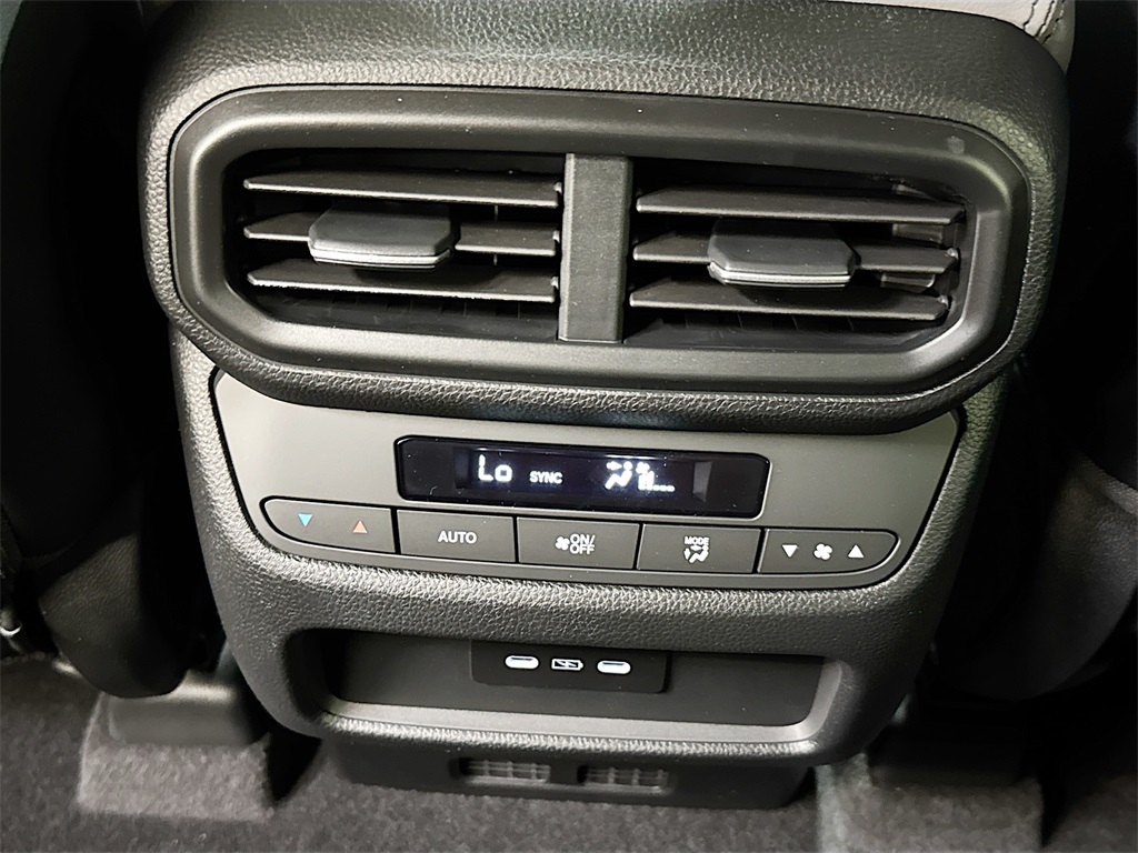 2025 Honda Pilot EX-L photo 22