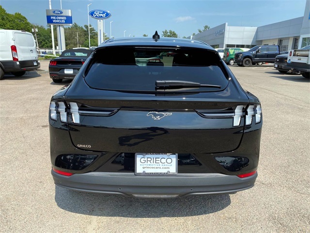 2024 Ford Mustang Mach-E Select photo 4