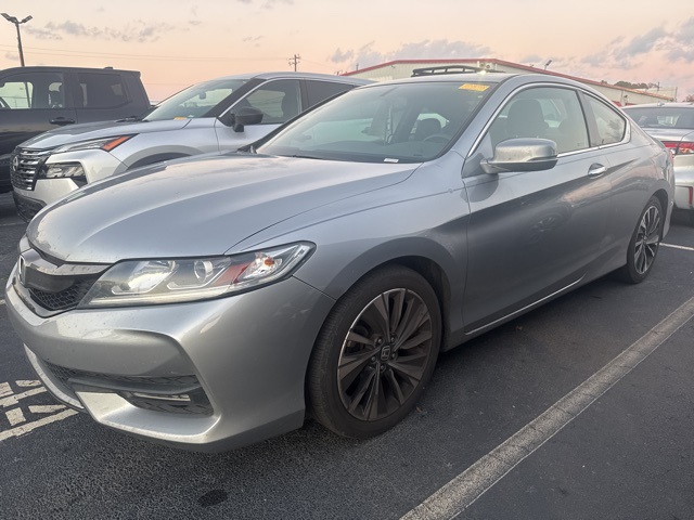 2017 Honda Accord EX-L's photo