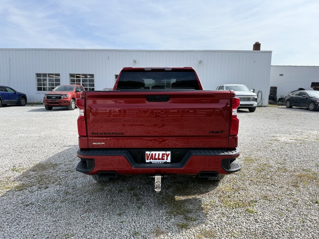 2025 Chevrolet Silverado 1500 RST photo 4