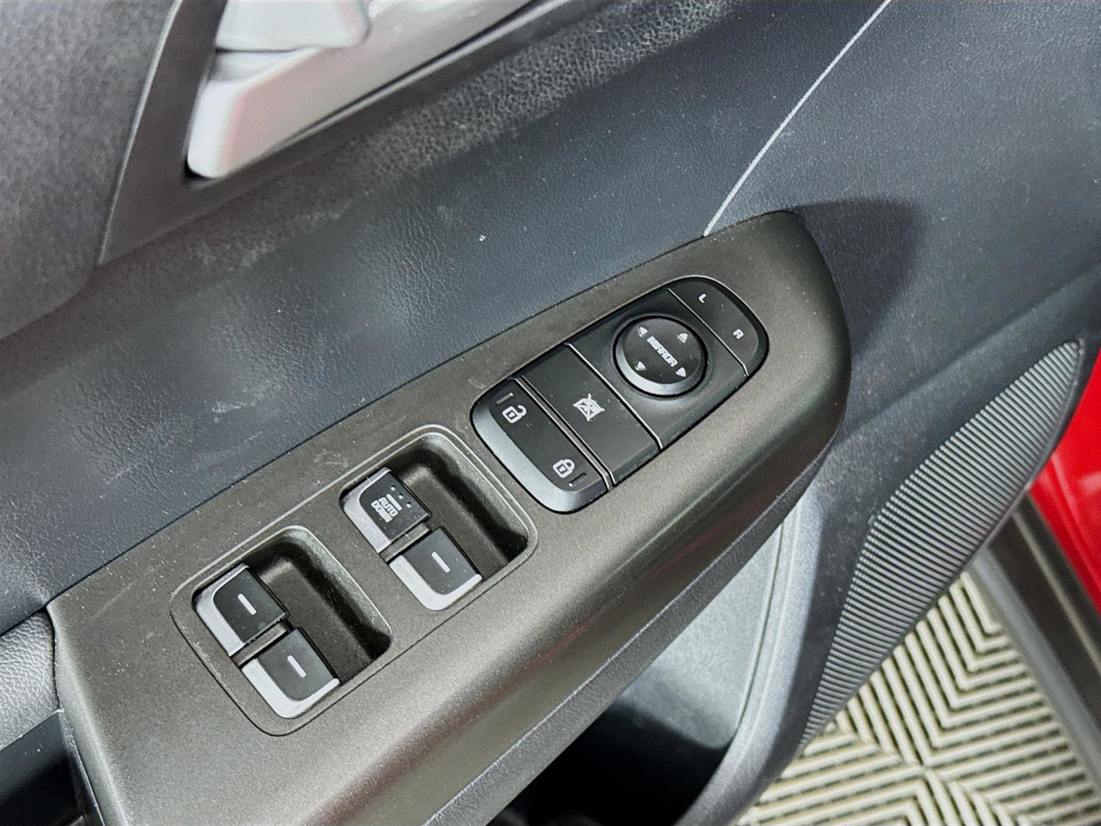 2022 Kia Sportage LX photo 18