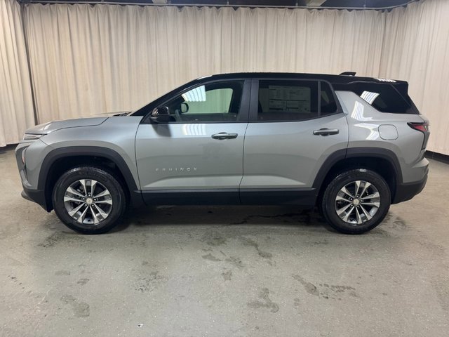 2026 Chevrolet Equinox LT photo 4