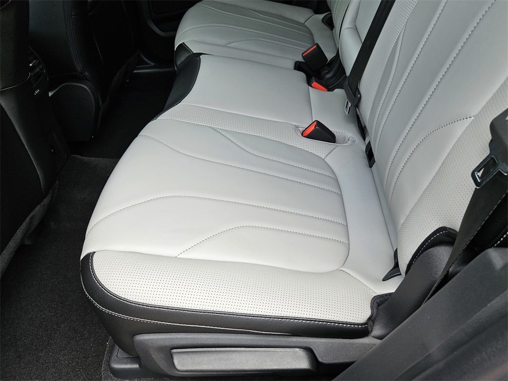 2025 Ford Escape Plug-In Hybrid photo 26