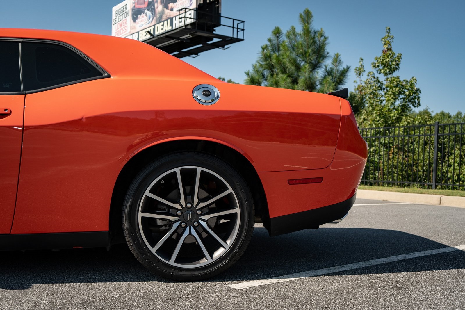 2023 Dodge Challenger R/T photo 6