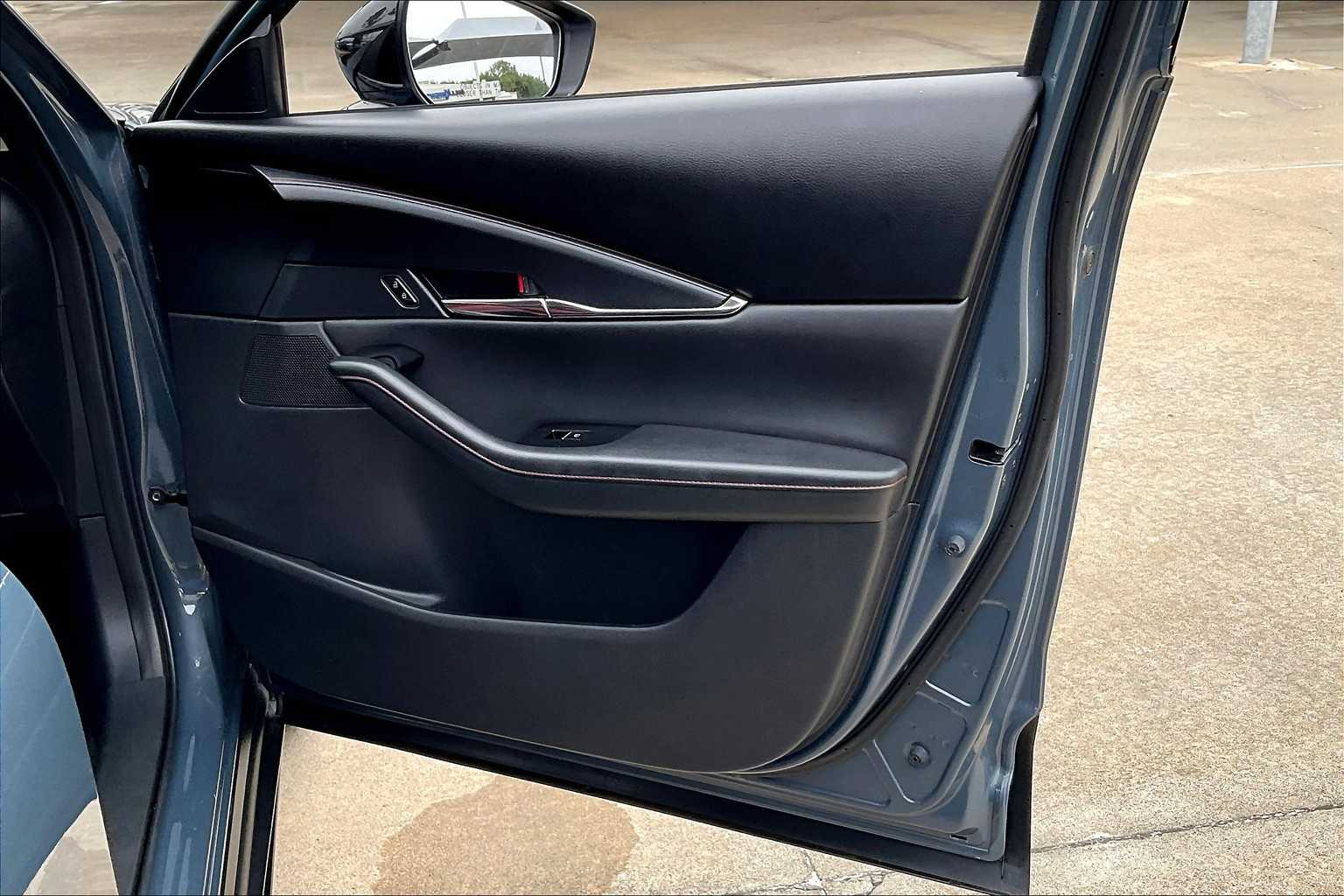 2024 Mazda CX-30 2.5 S Carbon photo 20