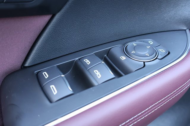 2025 Buick Envision Sport Touring photo 10