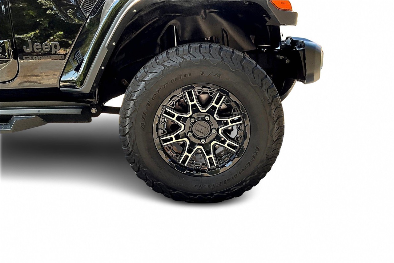 2021 Jeep Gladiator Sport photo 31