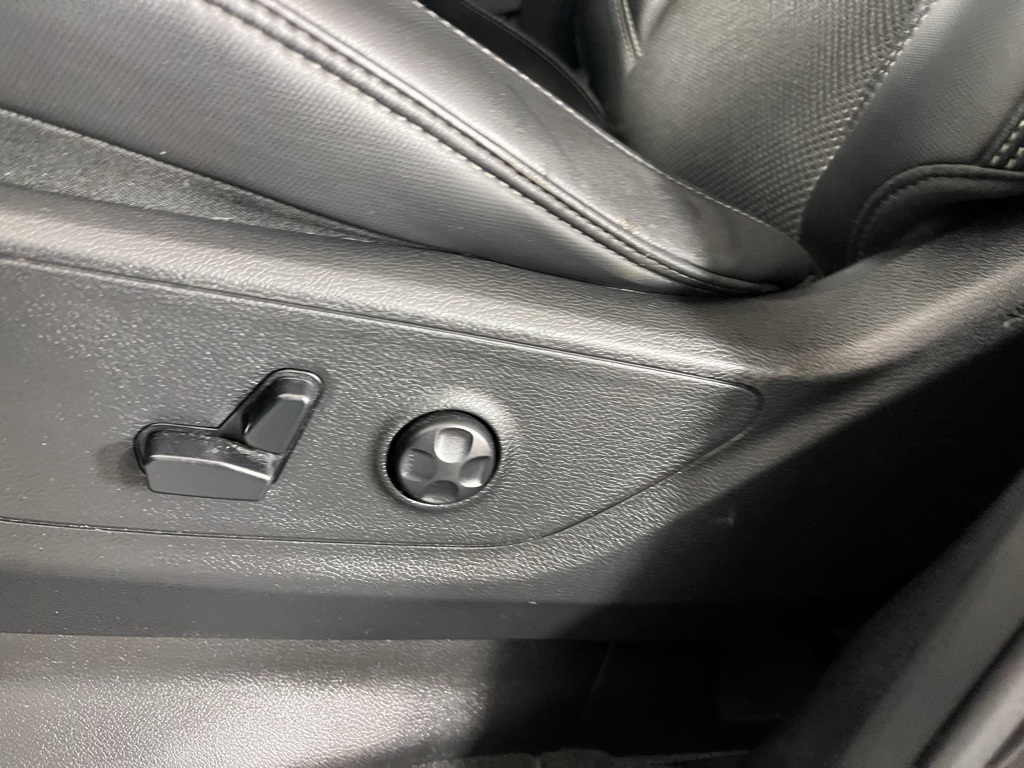 2021 Ram 1500 Rebel photo 19