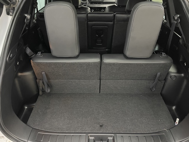 2022 Mitsubishi Outlander SEL photo 13