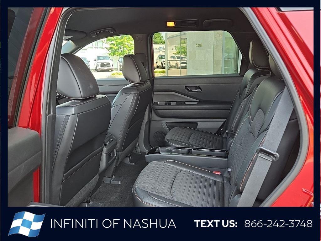2023 Nissan Pathfinder Rock Creek photo 17