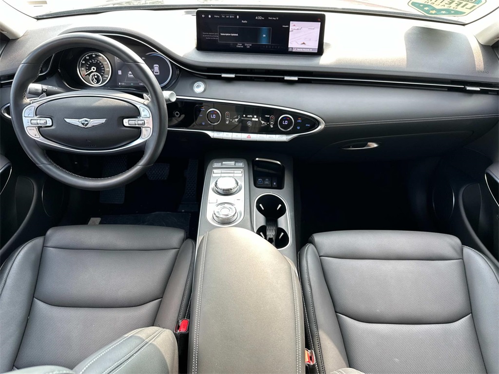 2025 Genesis GV70 2.5T photo 3