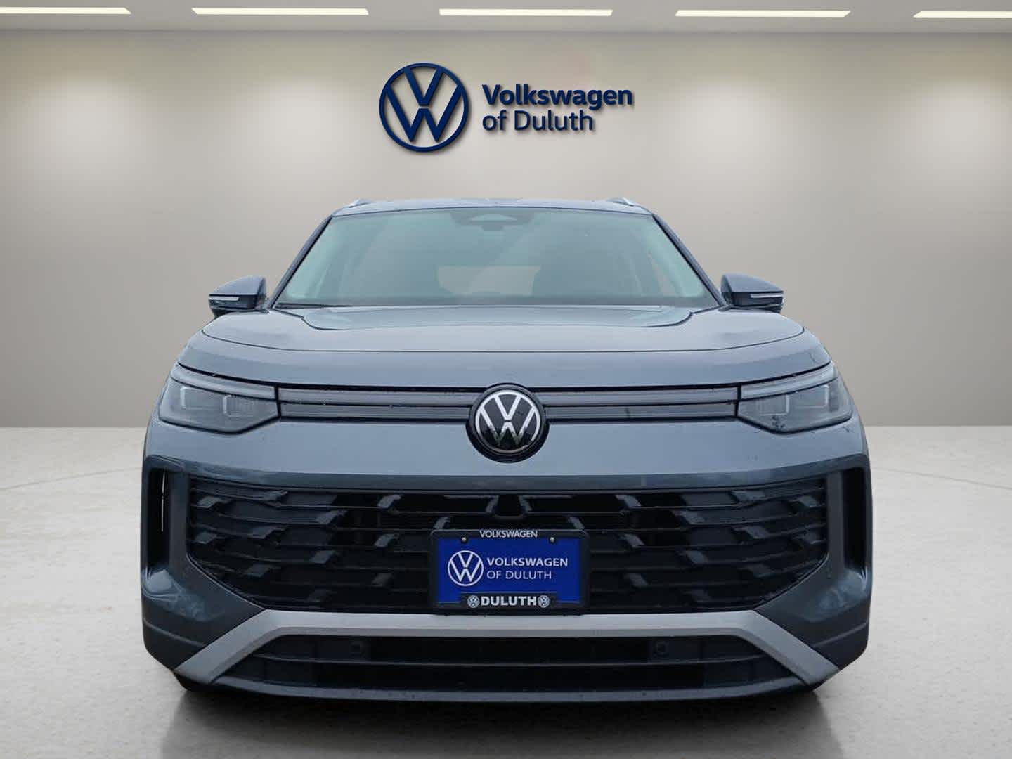 2025 Volkswagen Tiguan SE photo 8