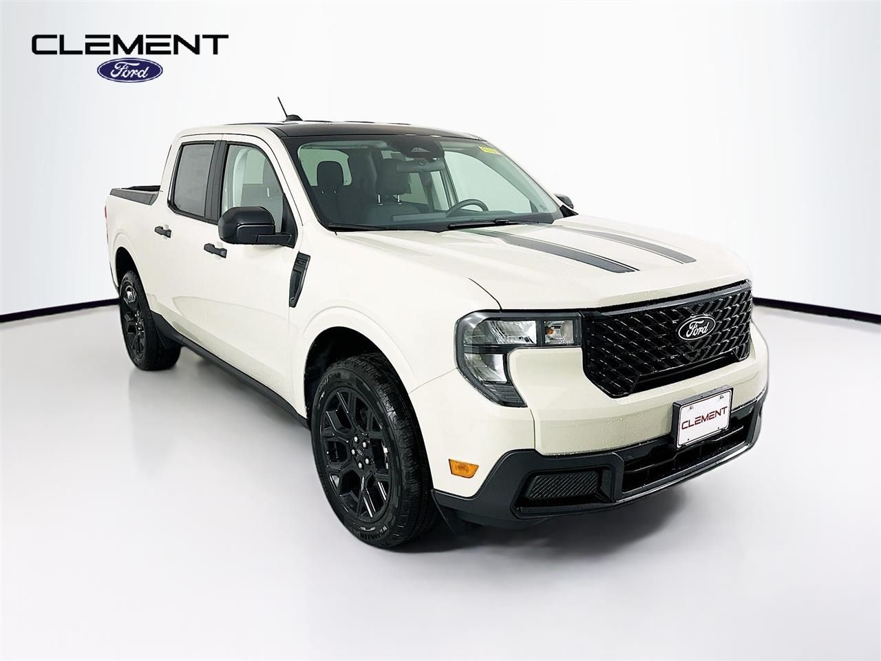 2025 Ford Maverick XLT's photo