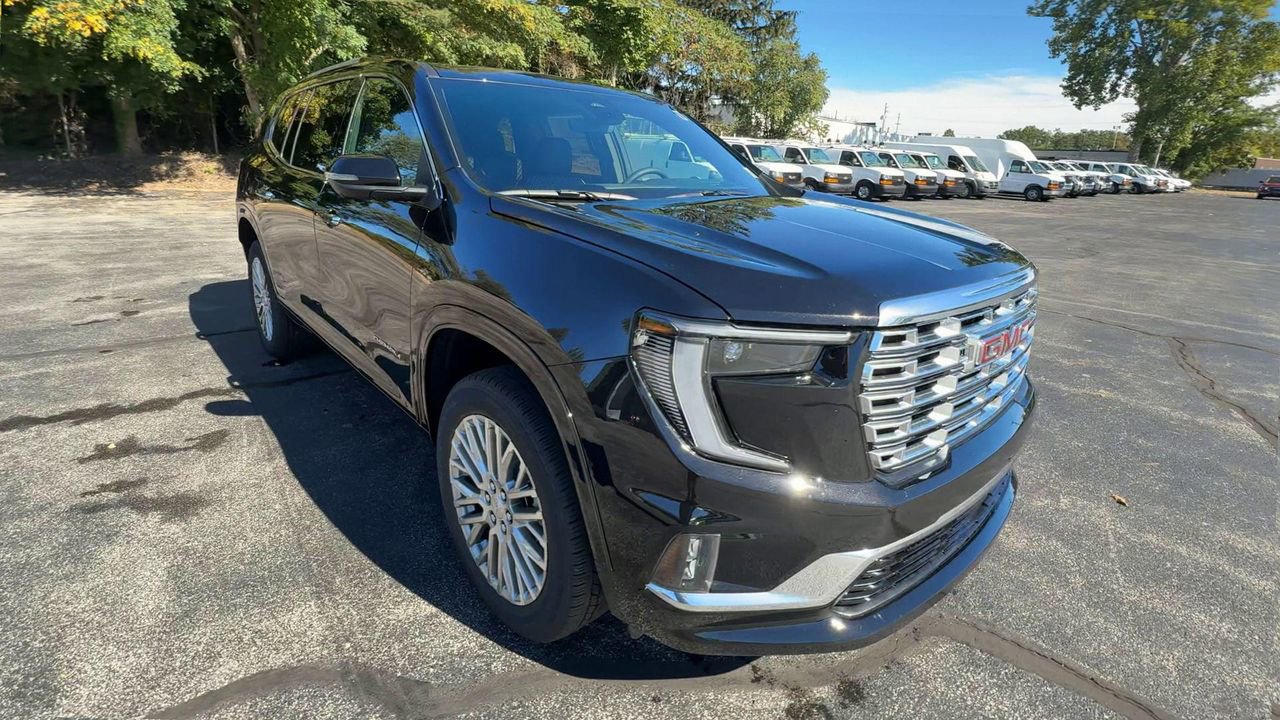 2026 Gmc Acadia Denali photo 2