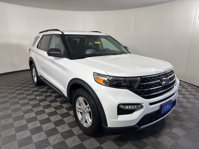 Certified 2021 Ford Explorer XLT with VIN 1FMSK8DH5MGA83239 for sale in Shakopee, Minnesota