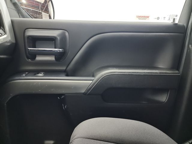 2018 Chevrolet Silverado 1500 LT photo 27