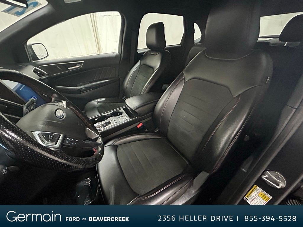 2021 Ford Edge ST photo 14