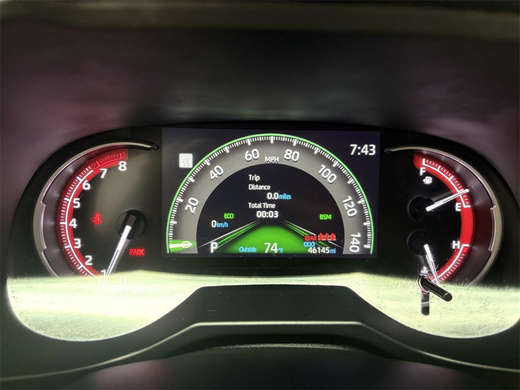 2024 Toyota RAV4 XLE photo 13