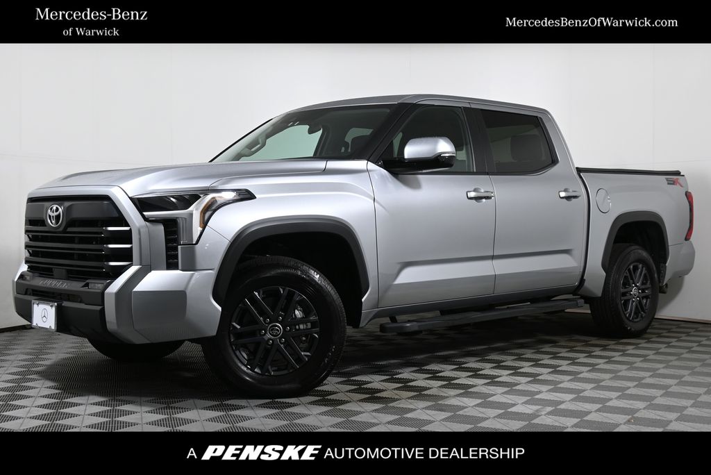 2024 Toyota Tundra SR5's photo