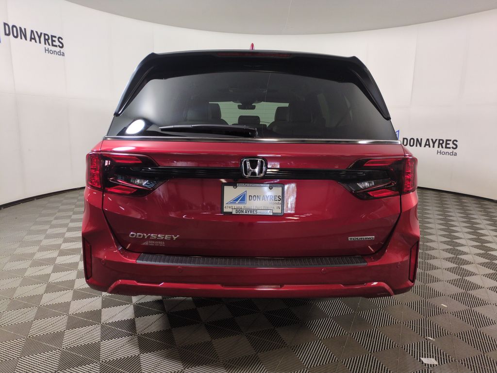 2026 Honda Odyssey Touring photo 4