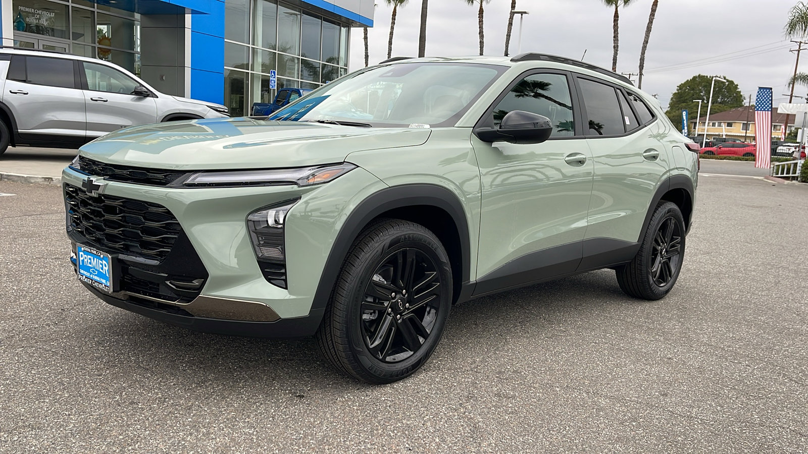 New 2025 Chevrolet Trax ACTIV SUV in Buena Park SC046651 Premier