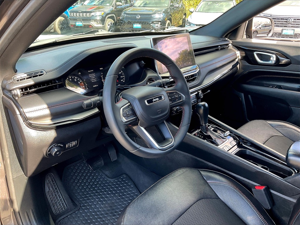 2023 Jeep Compass Trailhawk photo 8