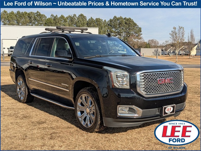 2016 GMC Yukon XL Denali's photo