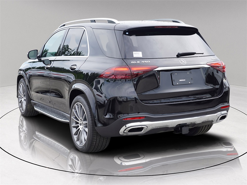 2026 Mercedes Benz GLE 450 4MATIC photo 3
