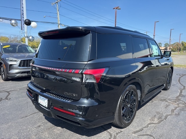 2026 Infiniti QX80 Sensory photo 3