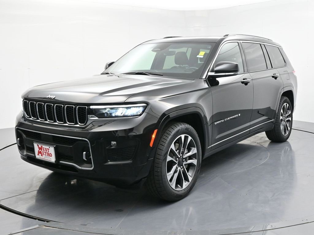 2021 Jeep Grand Cherokee L Overland's photo