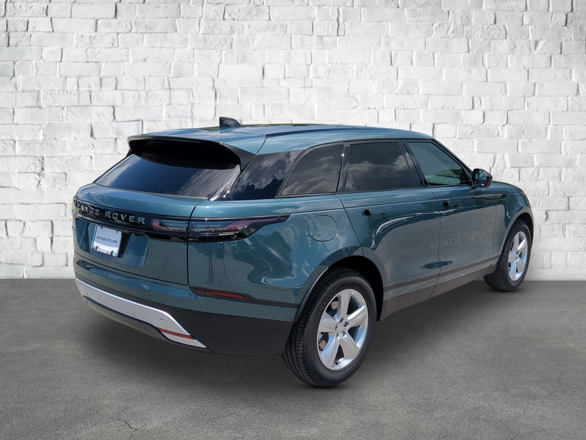 2026 Land Rover Range Rover Velar S photo 6