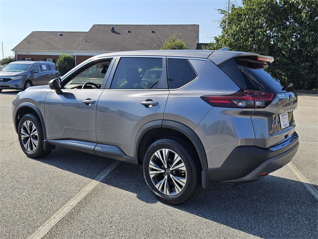 2023 Nissan Rogue SV photo 6
