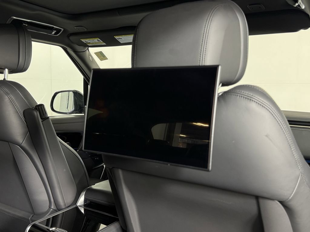 2023 Land Rover Range Rover Autobiography photo 14